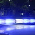 UHAPŠENA DVOJICA U NIŠU: Pretukli muškarca, uzeli mu novac i telefone, pa mu uz pretnju nožem oteli automobil