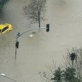 Istanbul pogođen poplavama posle obilnih kiša, dve osobe izgubile život