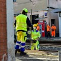 Voz naleteo na radnike na severu Italije, petorica poginula