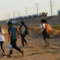 Biden odobrio gradnju zida u Teksasu da zaustavi migranate