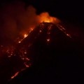Alarmantno stanje na Siciliji: Etna ponovo počela da izbacuje lavu i pepeo