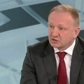 Noćas tukao ljude: Jutros uz kapućino pokušava sebe da predstavi kao žrtvu (foto)