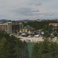Svi kažu betoniran i skup, a svi na njega idu: Više od 100.000 ljudi boravilo na Zlatiboru tokom prvomajskih praznika