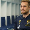 Hit komentar Elšnika: "Ako dam gol, Skinuću dres i trčati dva kruga oko atletske staze - da dobijem crveni"