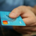 Upozorenje SAD zbog Dina kartica na NIS-ovim pumpama: Može li i NBS da dobije sankcije SAD?