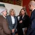 Modni okršaj Brižit Makron i Olene Zelenske: Prve dame prodrmale Pariz u potpuno različitim autfitima (foto)