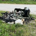 Nepoznati počinioci zapalili preko 10 komunalnih kontejnera u Dragačevu