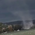 Snimljen tornado u Futogu Retka vremenska nepogoda šokirala građane (video)