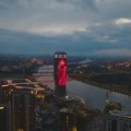 U ČAST dolaska Si Đinpinga: Kula Beograd u bojama kineske i srpske zastave (video)