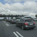 Kamioni na Batrovcima čekaju četiri sata, na putničkim terminalima nema zadržavanja