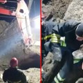 Drama u kamenolomu kod Kraljeva: Spasioci pokušavaju da spasu zatrpanog čoveka