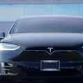 Grok je stigao u Tesla automobile, ali ne na način koji ste očekivali