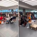 Srpski turisti zarobljeni na aerodromu na Kipru: Avion za Beograd otišao bez njih, oglasilo se Ministarstvo turizma