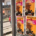 Čačani protestovali ispred policijske stanice, traže kazne za lepljenje plakata protiv novinara
