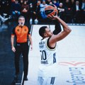 Istanbulski derbi pripao Fenerbahčeu, loša završnica meča koštala Efes