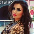 Kad je umro najbogatiji čovek u zemlji, bivša misica Danijela je objavila dve slike i priredila nezapamćeni skandal: Udovici…
