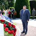 U ime grada Beograda: Položen venac na Spomenik zahvalnosti Francuskoj