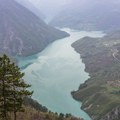 Da li je letovanje u Srbiji skuplje od mora? Sobe već od 2.000 dinara, kuće sa bazenom od 120 evra (video)