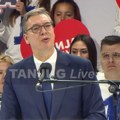 "Uložićemo 6 milijardi za lečenje dece sa retkim bolestima" Vučić na skupu u Novom Sadu: "Od početka sledeće godine besplatni…