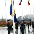 "Vratili smo se kući": Zastava Švedske podignuta ispred sedišta NATO (video)