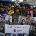 "Marš jednakosti": Stotine LGBT ukrajinskih vojnika i njihovih pristalica protestovale u Kijevu: Od vlade zatražili više…