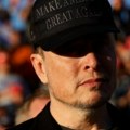 Tesla traži zamjenu za Elona Muska, dionice tonu