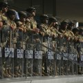 U još jednom gradu uveden policijski čas - vojska na ulicama