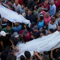 Najmanje 59 Palestinaca ubijeno danas u Pojasu Gaze, 16 ljudi stradalo dok su čekali pomoć