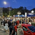 Protesti u Nišu i Sremskoj Mitrovici: Demonstranti se okupili ispred sc "Pinki" i hale "Čair"