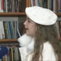 Desetogodišnja Katja Vasilev inpirisana decom sveta: Najmlađa pesnikinja u Srbiji predstavlja prvu zbirku pesama (VIDEO)
