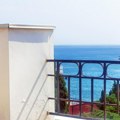Ovakav apartman nikada niste videli: Turisti ostali u šoku kada su ušli u kupatilo! "Bitno da smo mi na moru..."