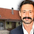 Domaći hleb, sir, ajvar i jaja: Milan Vasić pokazao kako živi u rodnom kraju, a sin Despot i žena Maja sede na ćebetu u…
