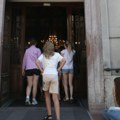 Mladi i religija: Novi vernici starog kova