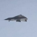 Amerika u šoku! Oružje budućnosti stiže na nebo: Kineski J-36 dobija moćni laserski sistem (video)
