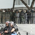 Zatvaraju sve granice! Cela zemlja pod opsadnim stanjem, ovo je razlog