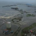 Razoran cunami u Rusiji nakon zemljotresa Talasi od 5 metara pogodili obalu, proglašeno vanredno stanje, upozorenja širom…