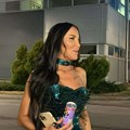 Pokazala ožiljke posle operacije: Slađa Poršelina u miniću otkrila kako ide oporavak: "Pijem lekove sve vreme" (video)