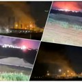 Gori jedna od najvećih ruskih rafinerija! Ukrajinci izveli brutalan napad na postrojenje?! Nebo crveno od plamena! (foto/video)…
