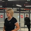 (Video) Uhvatili smo majku stanije Dobrojević na aerodromu: Starleta stiže u Srbiju: Nakon raskida sa Asminom svi misle da…