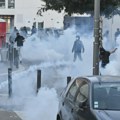 (FOTO) Građanske blokade širom Francuske: Saobraćaj u kolapsu, na desetine uhapšenih