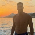 Skinuo se Vlada Vuksanović. Bivši maneken puca kako izgleda nakon razvoda, pozira na jahti, pokazao pločice (foto)
