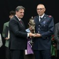 Gašić u Zaječaru povodom Dana grada uručio vatrogascu nagradu Hajduk Veljko za podvig