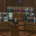Aljbin Kurti na sednici Skupštine Kosova o situaciji na severu: Beograd mobilisao kriminalne grupe za eskalaciju