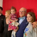 Željko Samarždić sa ženom i unucima na svom koncertu Pevač progovorio o druženju sa Novakom Đokovićem: Evo kako su ga…