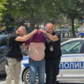 Horor u novom pazaru Maskirani napadači brutalno pretukli mladića naočigled prolaznika