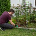 Komšija svakodnevno ostavlja smeće na mom pragu: Kad sam ga pitao zašto, dobio sam odgovor od kog sam pozeleneo