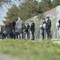 Građani uklonili ograde oko dela parka Ušće gde je planirana izgradnja akvarijuma