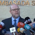 Hovenijer ponovo pozvao Prištinu da odloži odluku o zabrani dinara, ugroženi partnerski odnosi