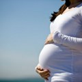 Нова одлука Уставног суда доноси промене за породиље: Ко може да тражи одштету