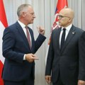 Vučević sa austrijskim ministrom razgovarao o bilateralnoj bezbednosti